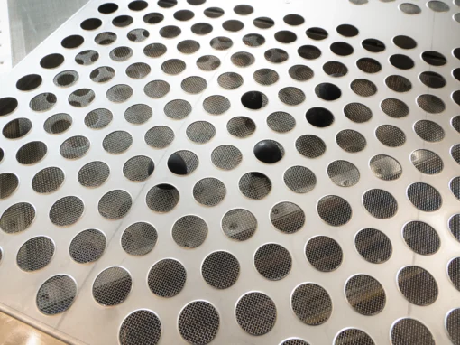 Oscillating screen_11